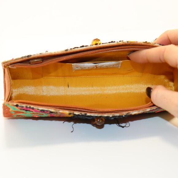 Mary Frances Beaded Embroidered Clutch – Missing Beads, Fair Condition - Picture 5 of 6